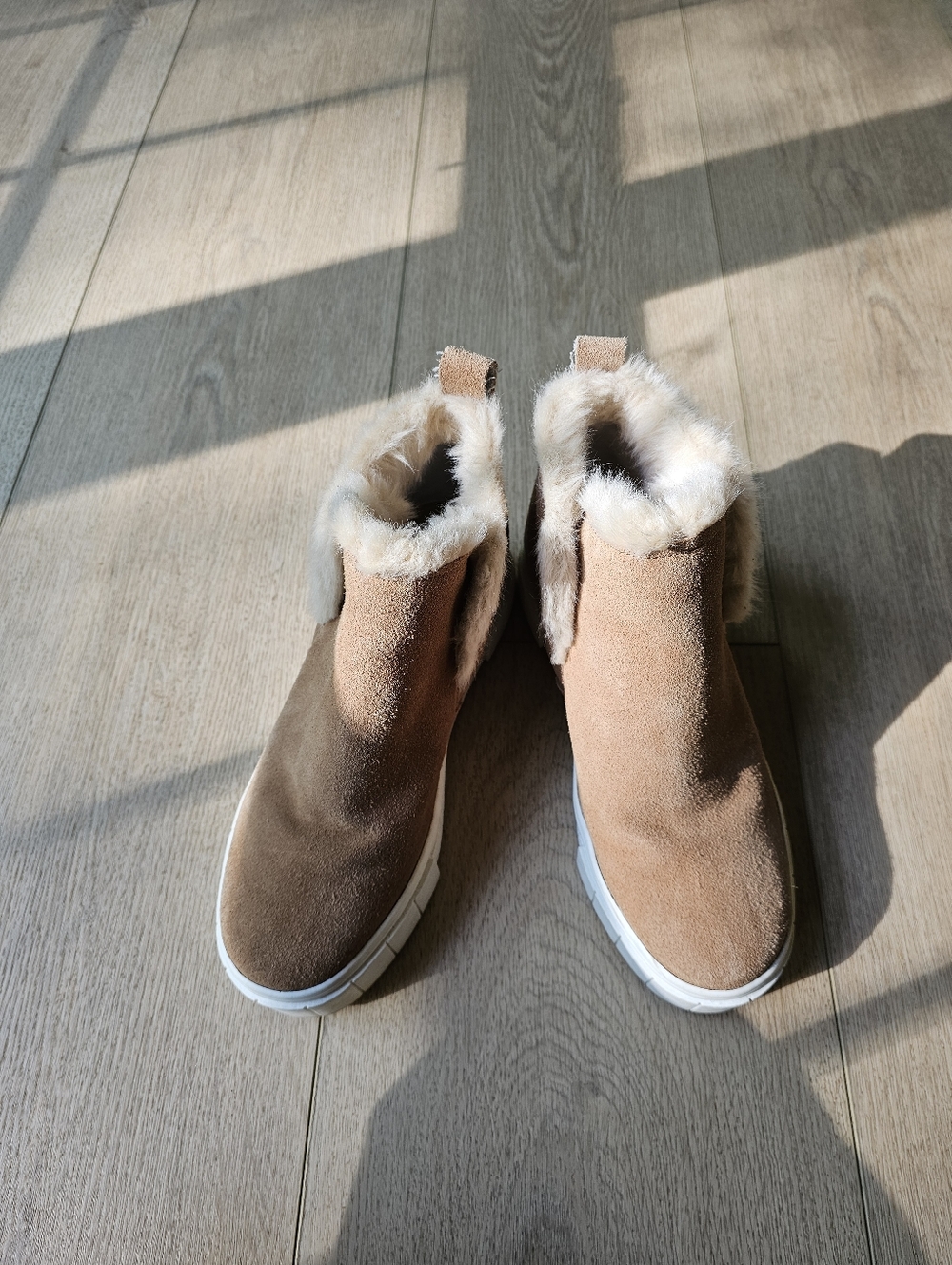 Dolce Vita Zali Suede Fur lined Sneaker Booties - Picture 9 of 12